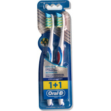 Oral-B Pro-Expert Extra clean tooth brush Medium 1+1