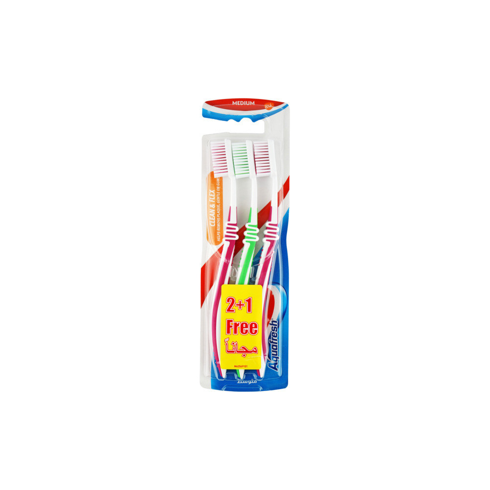 Aqua Fresh Toothbrush Medium Clean and Flexibility 3 Pieces