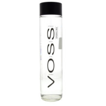 Voss Artesian Sparkling Water 800 ml